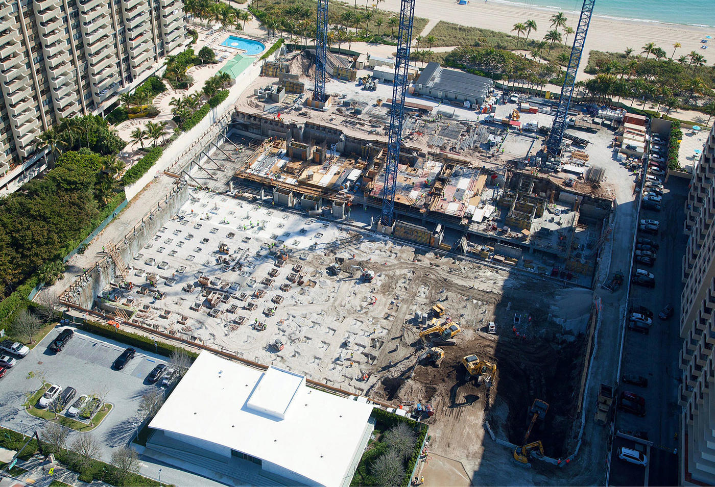 Seepage control on a beachside site